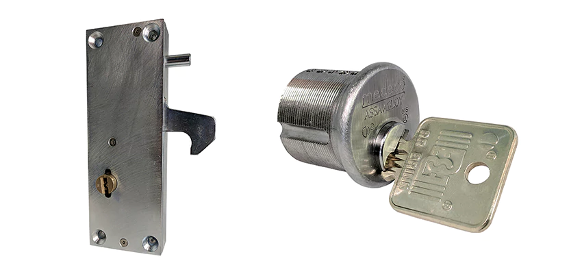 RR Fence Gates Brink Locks Repair in Silver Lakes, California