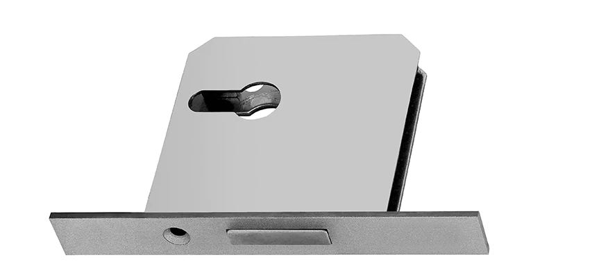 Fix A Deadbolt Door Lock in Silver Lakes, California